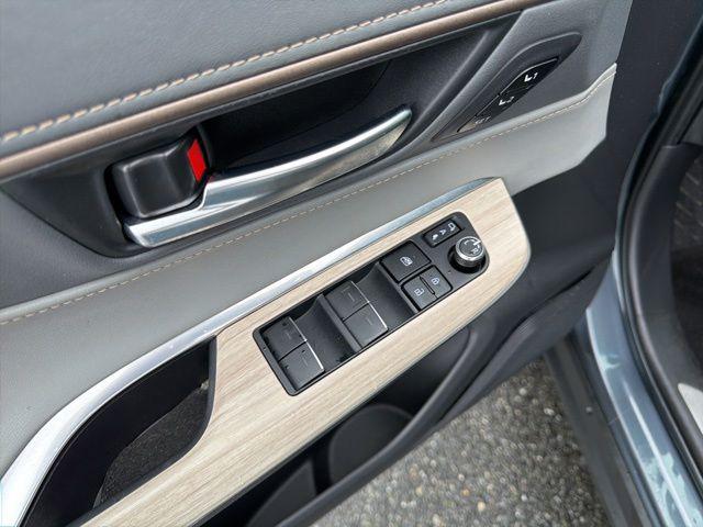 2024 Toyota Venza XLE