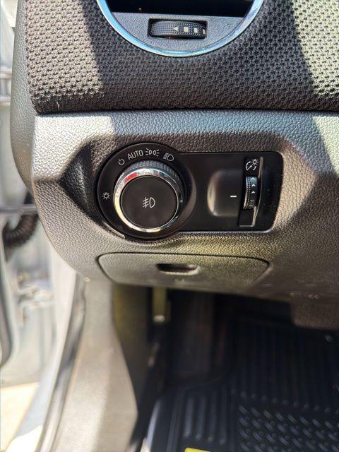 2013 Chevrolet Cruze 1LT Auto