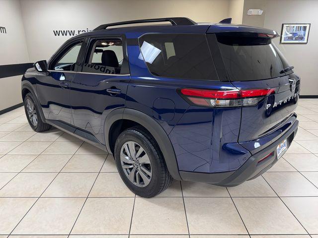 2025 Nissan Pathfinder SV 4WD