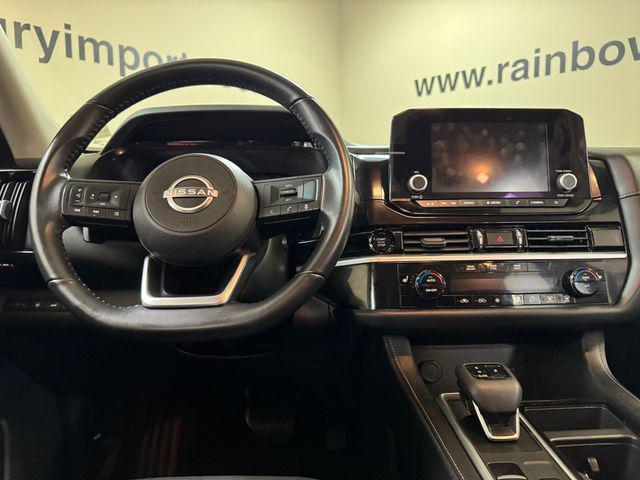 2025 Nissan Pathfinder SV 4WD