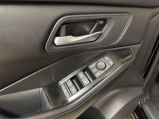 2025 Nissan Rogue SV FWD