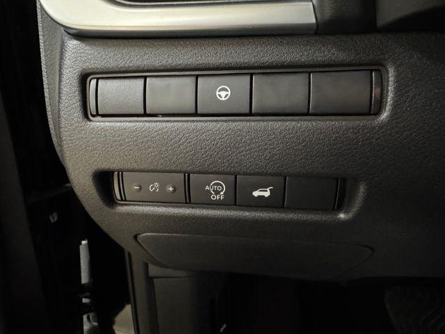 2025 Nissan Rogue SV FWD