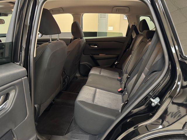 2025 Nissan Rogue SV FWD