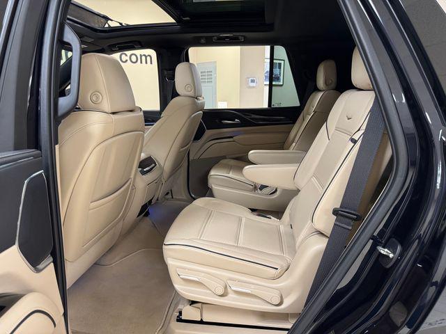 2023 Cadillac Escalade 4WD Premium Luxury