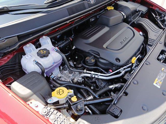 2027 Chrysler Pacifica Limited