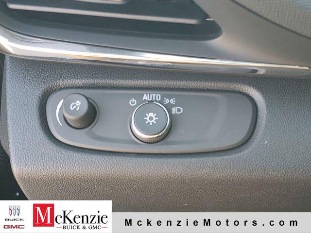 2026 Buick NV Preferred FWD