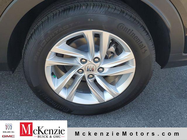 2026 Buick NV Preferred FWD