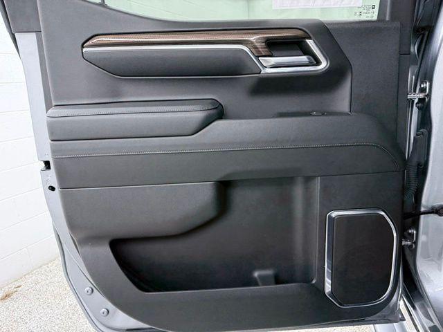 2024 Chevrolet Silverado 1500 4WD Crew Cab Short Bed LT with 2FL