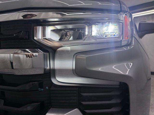 2023 Chevrolet Silverado 1500 4WD Crew Cab Short Bed LT with 2FL