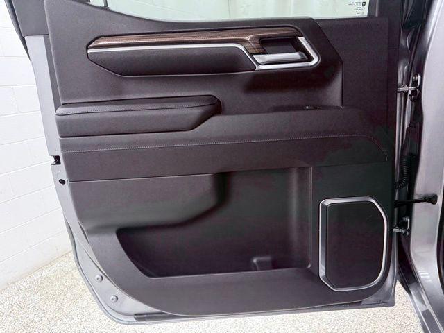 2023 Chevrolet Silverado 1500 4WD Crew Cab Short Bed LT with 2FL