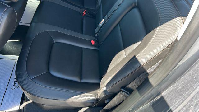 2021 GMC Canyon 4WD Crew Cab Short Box AT4 - Leather