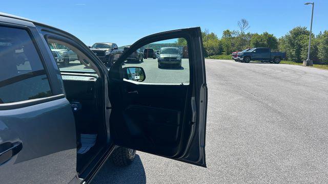 2021 GMC Canyon 4WD Crew Cab Short Box AT4 - Leather