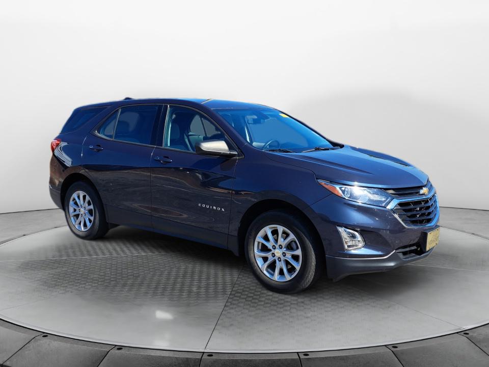 2018 Chevrolet Equinox AWD LS's photo