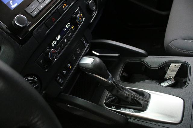 2022 Nissan Frontier King Cab SV 4x4