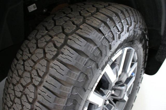 2022 Nissan Frontier King Cab SV 4x4