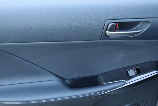 2024 Lexus IS 350 F SPORT Design