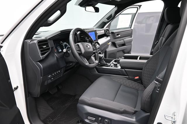 2026 Toyota Tundra SR5 CrewMax 5.5' Bed