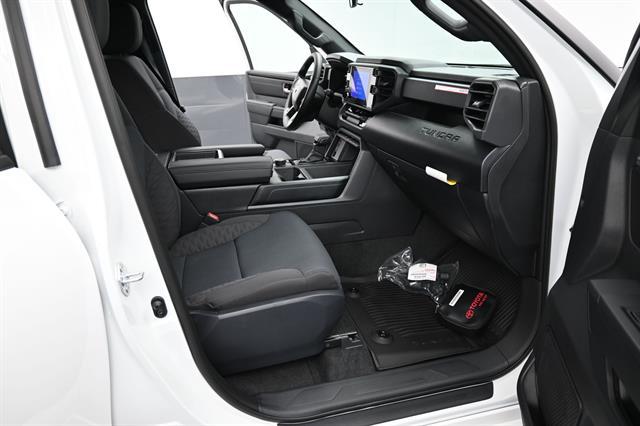 2026 Toyota Tundra SR5 CrewMax 5.5' Bed