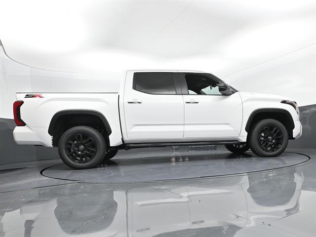 2026 Toyota Tundra SR5 CrewMax 5.5' Bed