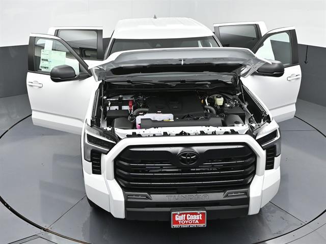 2026 Toyota Tundra SR5 CrewMax 5.5' Bed