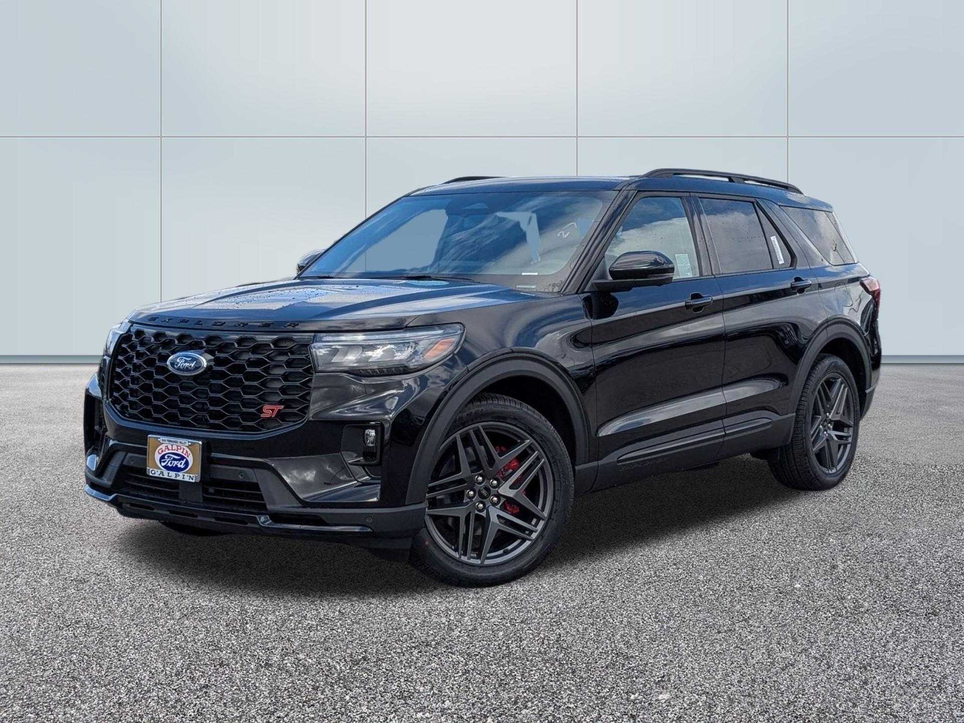 2026 Ford Explorer ST 4WD's photo