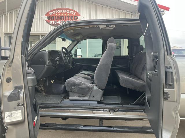 2002 Chevrolet Silverado 2500HD LT