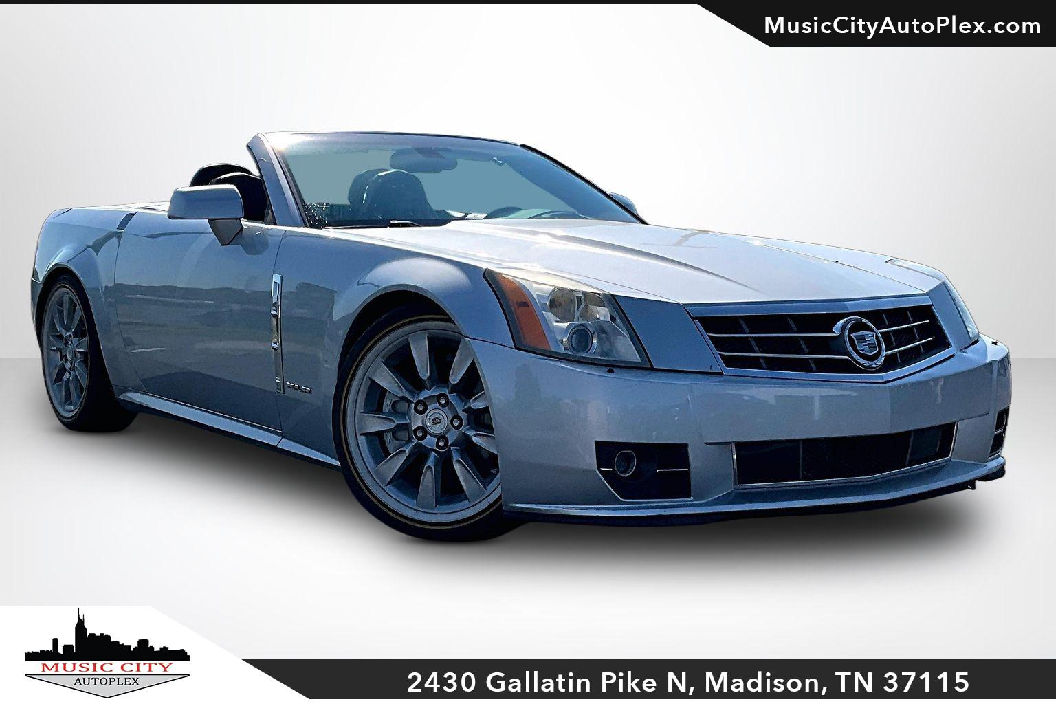 Radiant Silver 2009 Cadillac XLR Platinum Edition RWD Convertible Rear-Wheel Drive Automatic