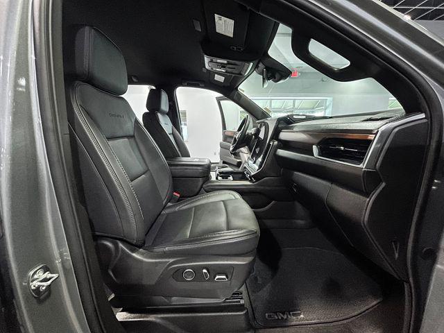 2025 GMC Yukon XL 4WD Denali