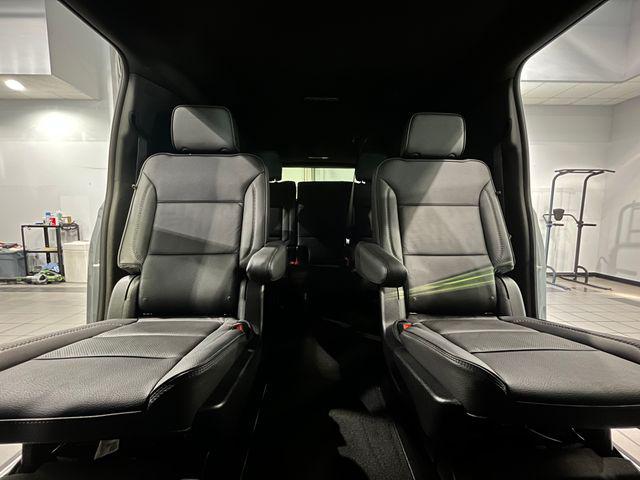 2025 GMC Yukon XL 4WD Denali
