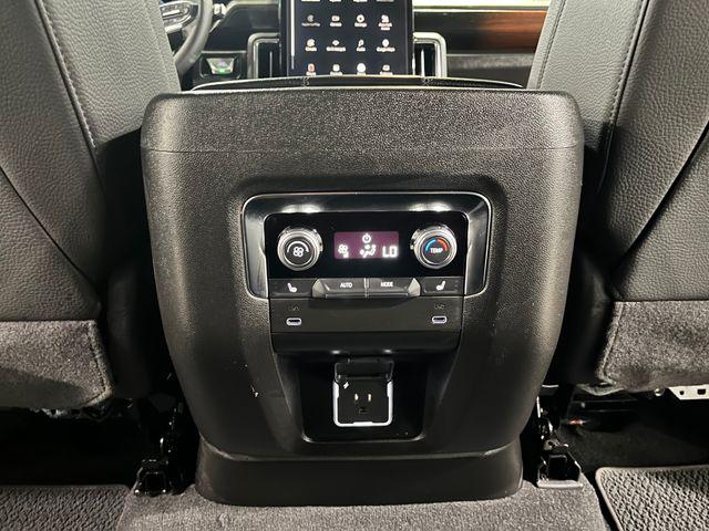 2025 GMC Yukon XL 4WD Denali