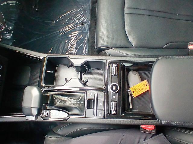 2025 Kia K5 EX