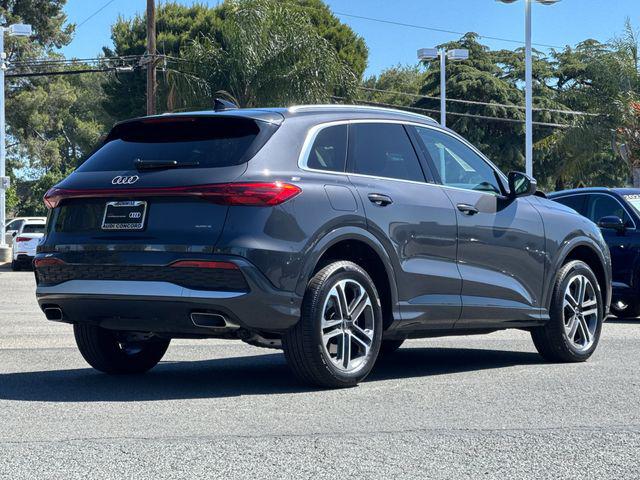 2025 Audi Q5 Premium TFSI quattro S tronic
