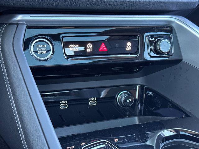 2025 Audi Q5 Premium TFSI quattro S tronic