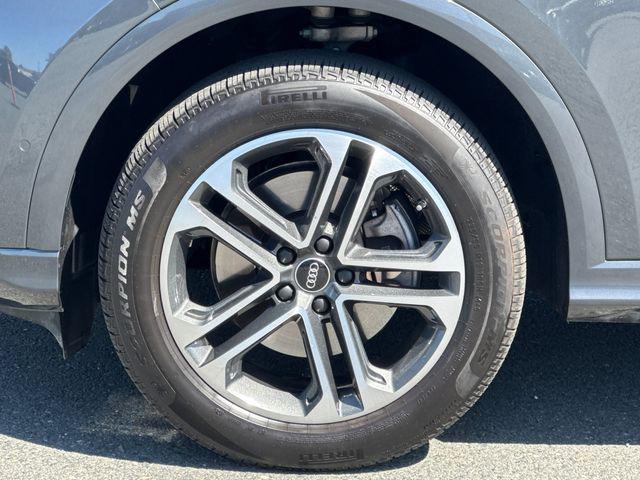 2025 Audi Q5 Premium TFSI quattro S tronic