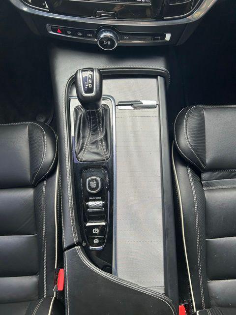 2020 Volvo S90 T6 R-Design
