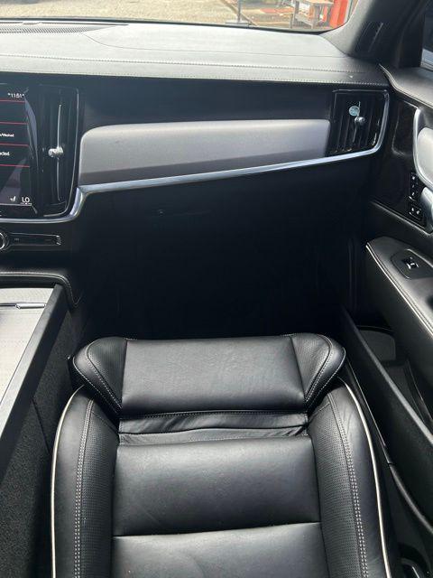 2020 Volvo S90 T6 R-Design