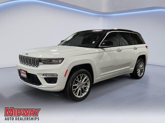 2022 Jeep Grand Cherokee Summit 4x4 for sale in Kearney, NE