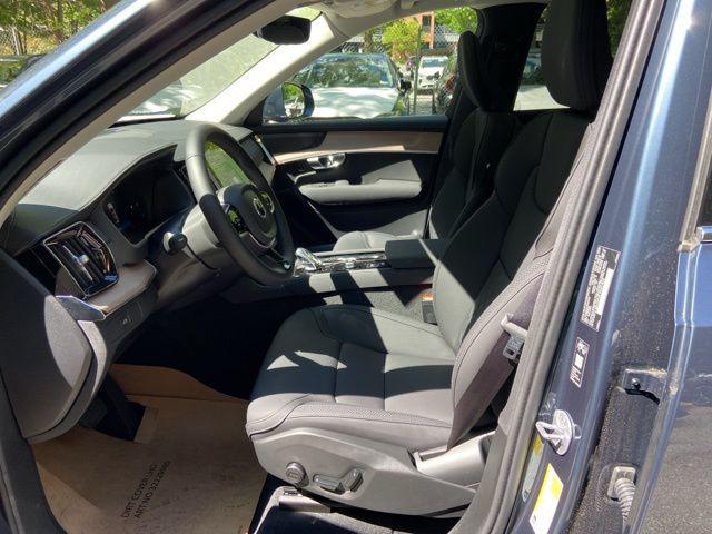 2026 Volvo XC90 Plus, B6 AWD Gas (mild hybrid), Gasoline, Bright, 6 Seats