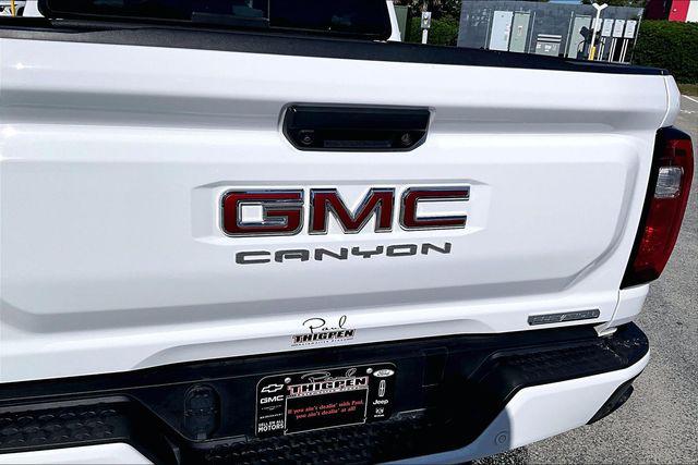 2025 GMC Canyon 2WD Elevation