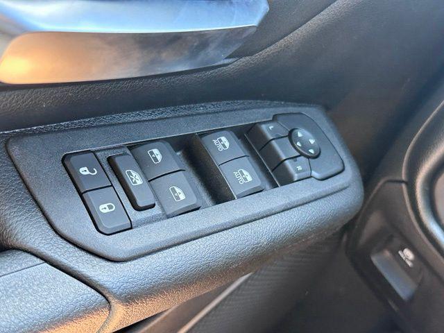 2026 Ram 1500 Warlock Crew Cab 4x4 57 Box
