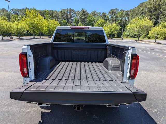 2026 GMC Sierra 1500 Crew Cab, Short Bed, SLT, 4WD