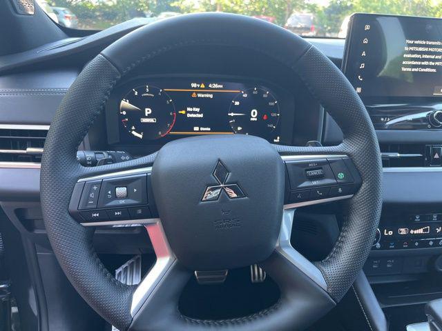 2026 Mitsubishi Outlander BLACK EDITION 2WD
