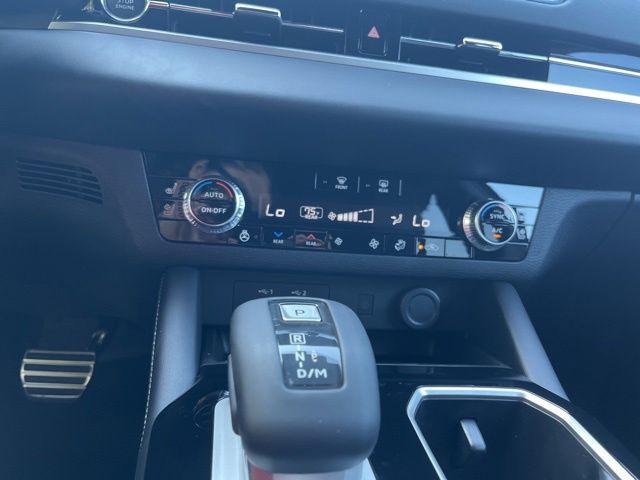 2026 Mitsubishi Outlander BLACK EDITION 2WD