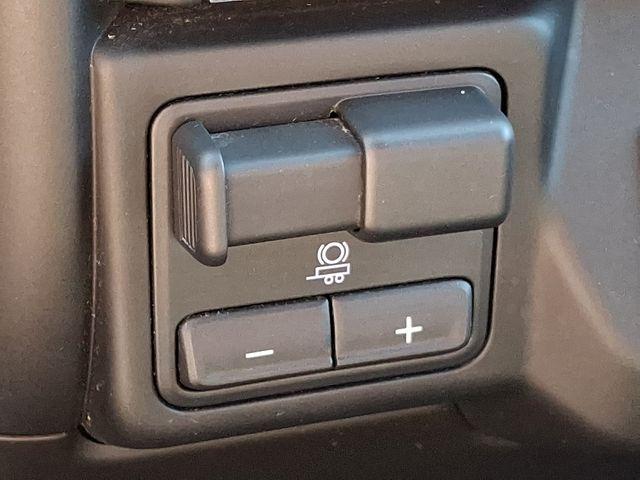 2020 GMC Sierra 2500HD 4WD Crew Cab Long Bed SLE