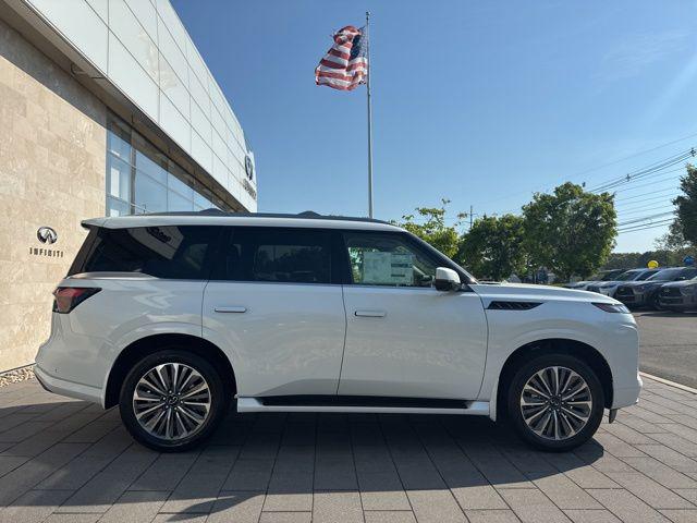 2026 INFINITI QX80 LUXE AWD