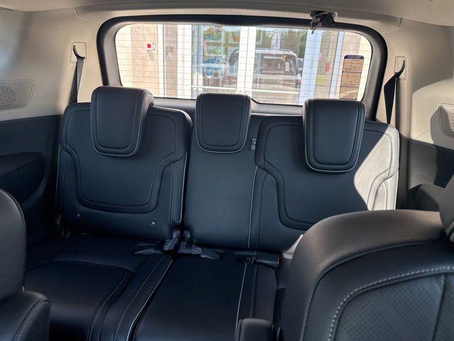 2026 INFINITI QX80 LUXE AWD
