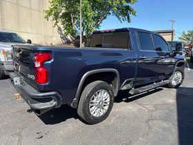 2022 Chevrolet Silverado 3500HD 4WD Crew Cab Standard Bed High Country