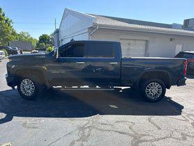 2022 Chevrolet Silverado 3500HD 4WD Crew Cab Standard Bed High Country