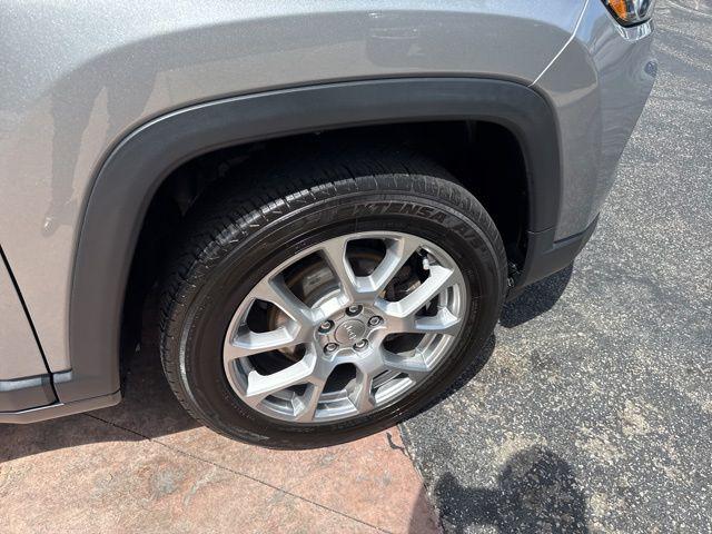 2022 Jeep Compass Latitude Lux 4x4