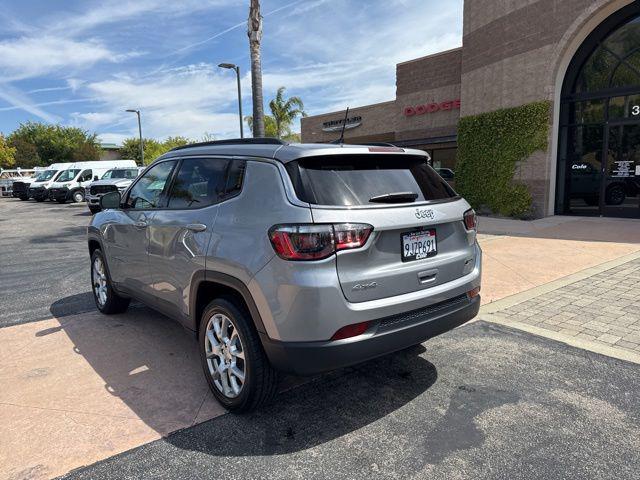 2022 Jeep Compass Latitude Lux 4x4